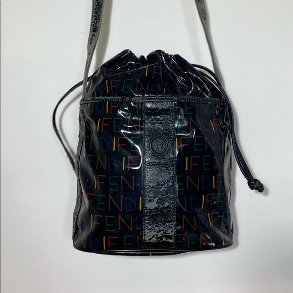 Funky Vintage Fendi Bucket Bag Rainbow - Picture 4 of 8